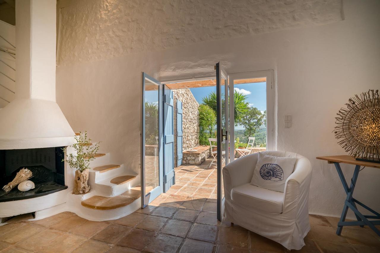 Askos Stone Villa - The Island Panorama อายิโอสนิโกลาโอส ภายนอก รูปภาพ